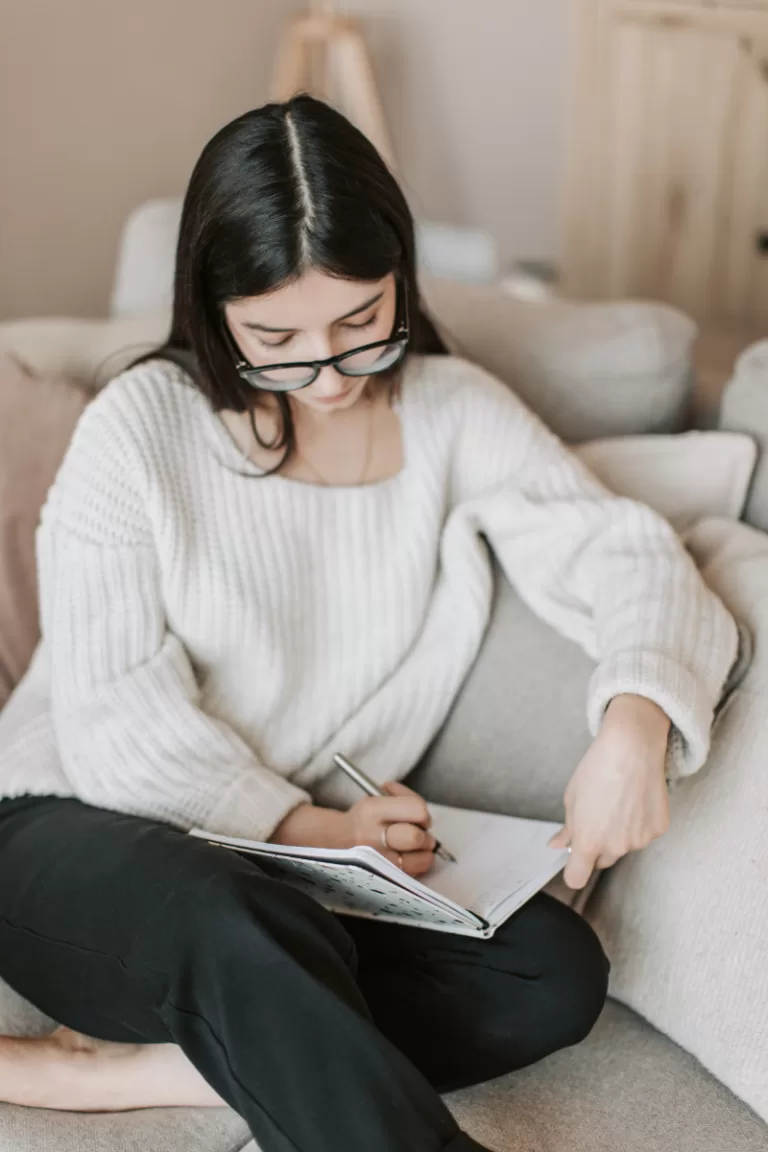 Summer Journaling: How to Switch Up Your Routine This Season