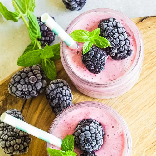 Fuel Your Body with this Refreshing and Nutritious Berry Boost Smoothie Recipe